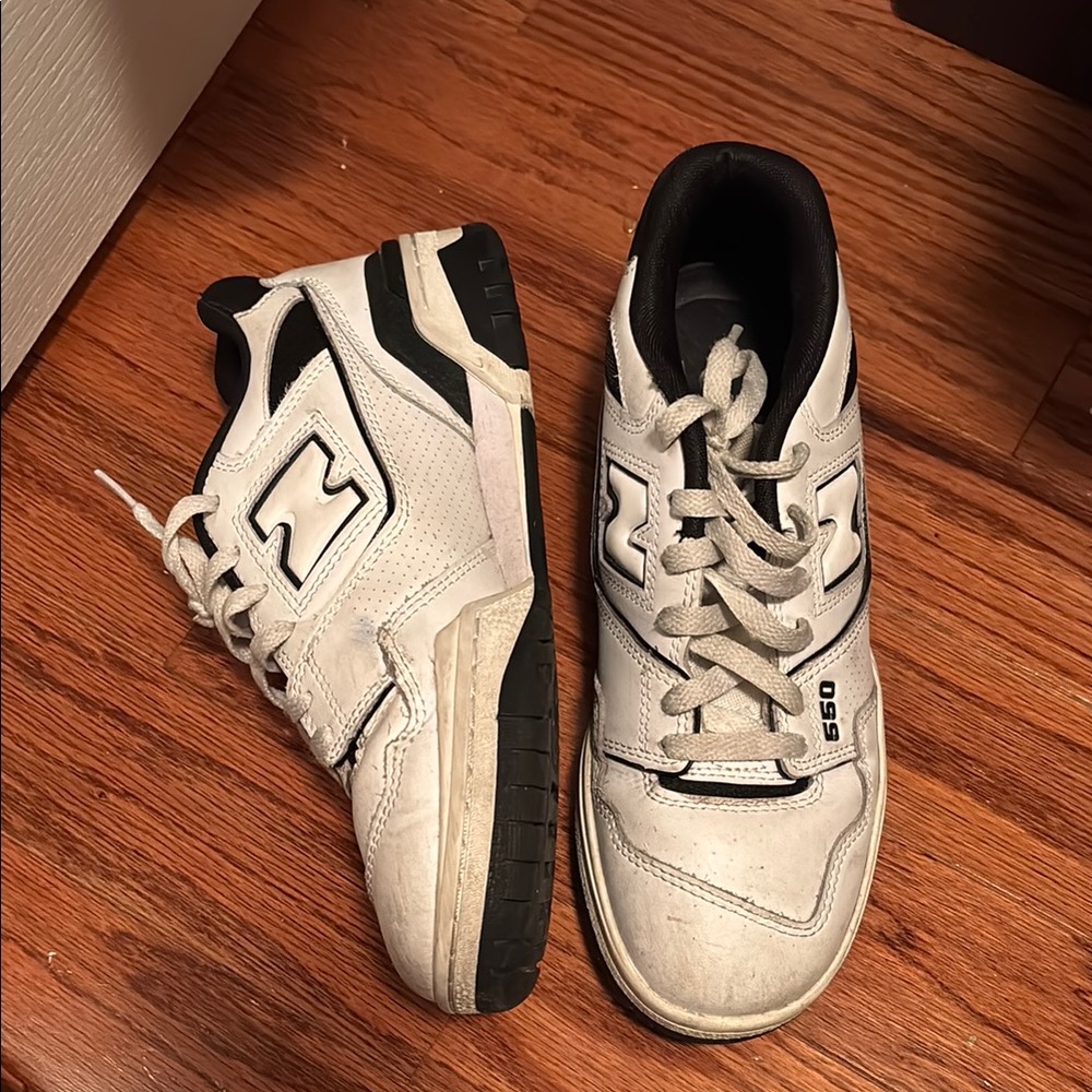 New Balance 550